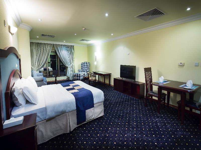 Howard Johnson Dammam Hotel Екстер'єр фото